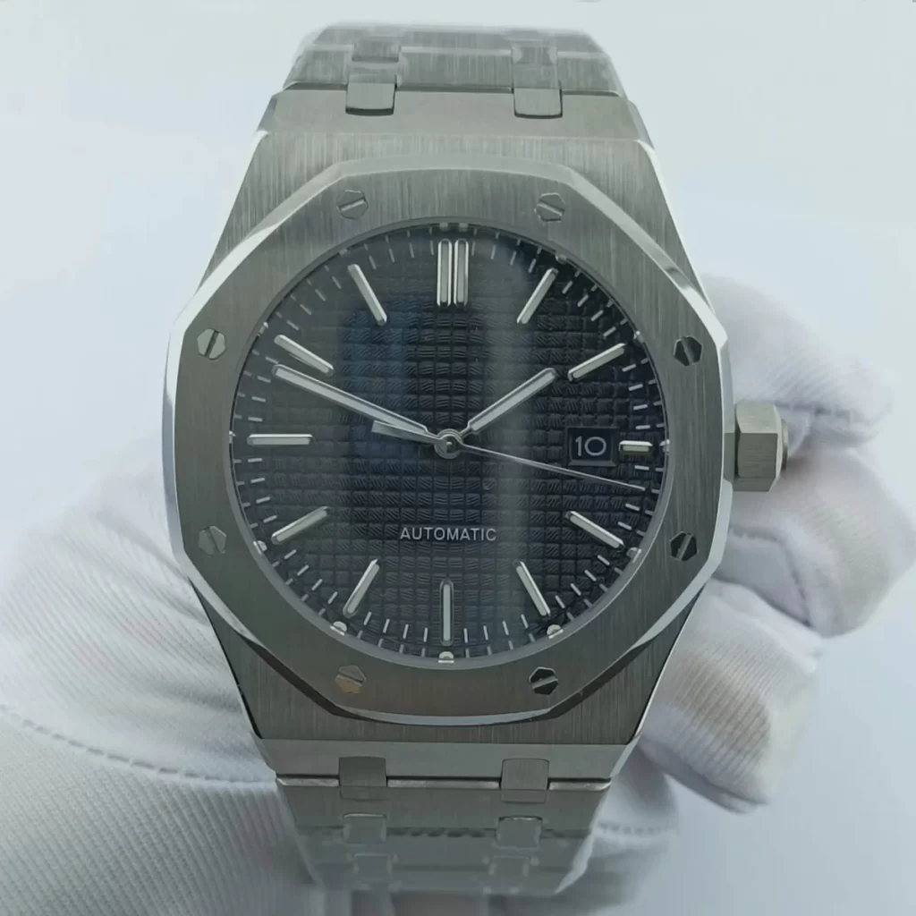 Goracer Montre