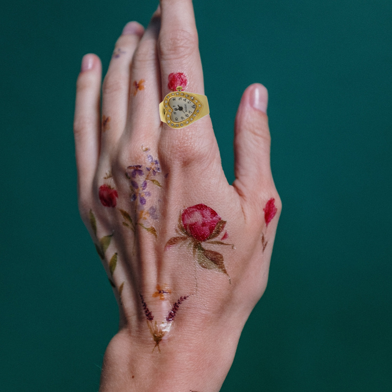 Montre doigt en forme de cœur pour homme et femme