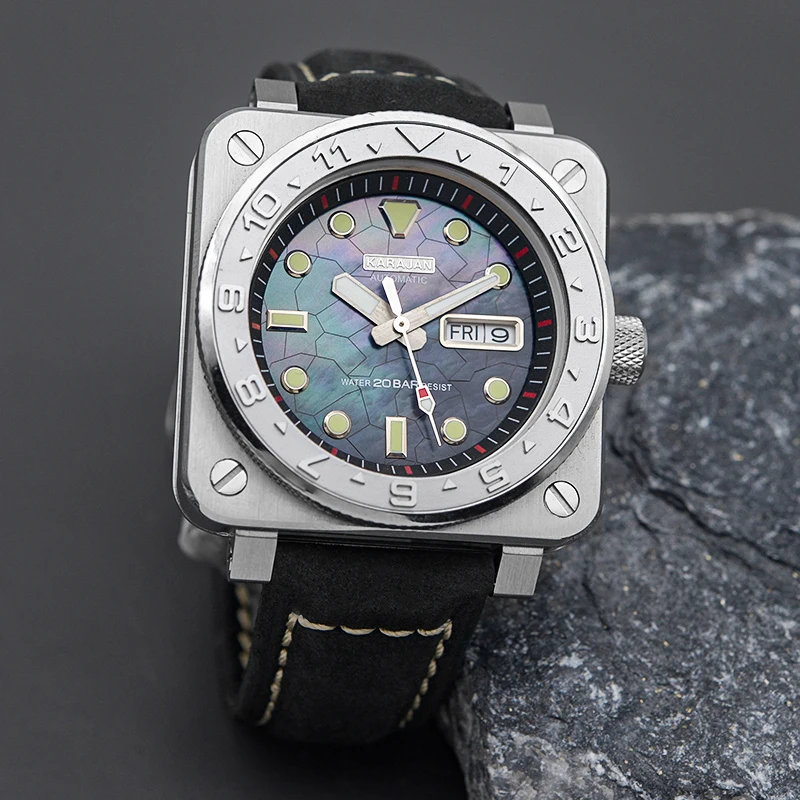 Montre carrée pour hommes