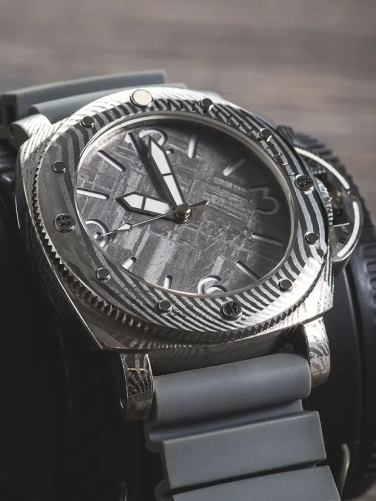 Montre Chiffre Urdu