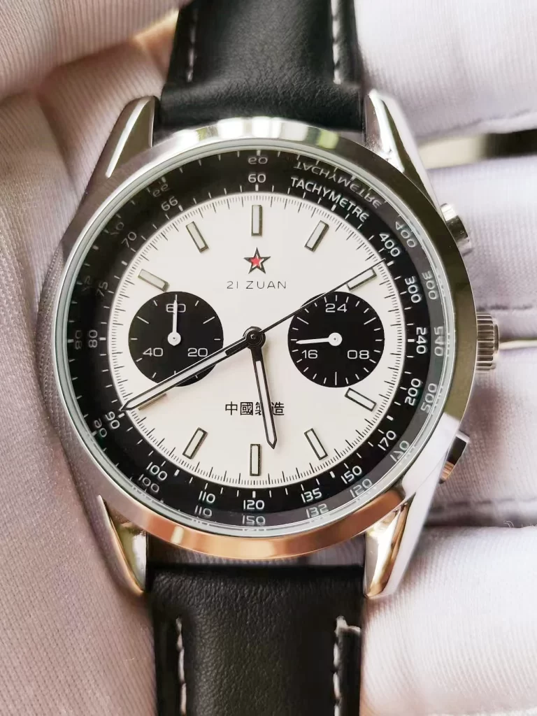 Montre Aviateur Carrée